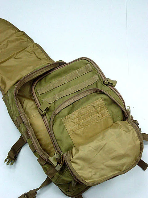  40L Military Tactics Backpack X7 Multifunctional Package 800D Oxford waterproof men and women Ridin