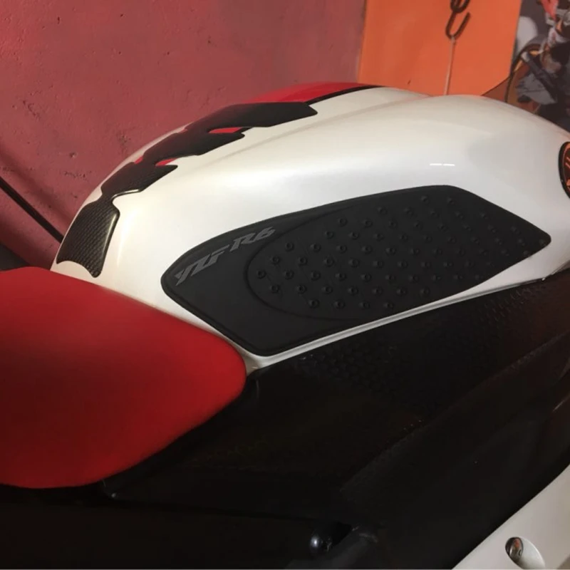 MTCLUB YZF R6 2006 2007 Motorcycle Anti slip Fuel Tank Pad Side Gas Knee Grip Traction Pads For Yamaha YZF-R6 2006 2007 (1)