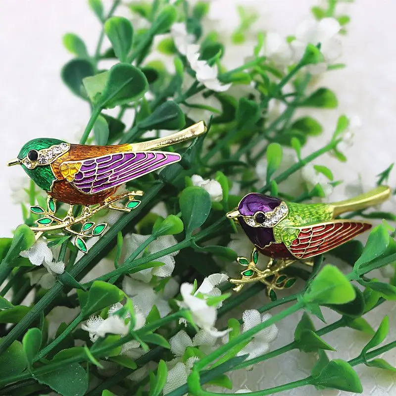 

Popular antique Dong alloy enamel, hummingbird coat coat, brooch factory direct sale