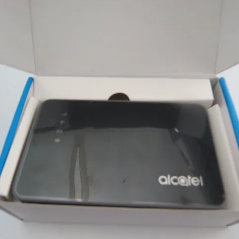 

Alcatel Y959nc 4G MOBILE WiFi LCD display, easy-to-use application and superior technology for a seamless Wi-Fi access on the go
