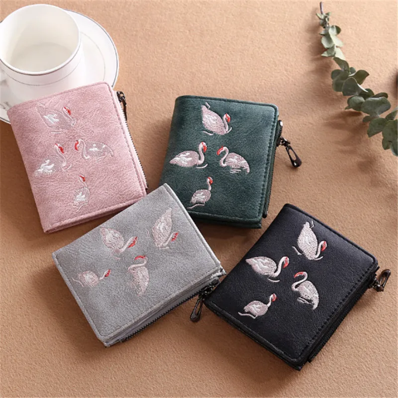 

Fashion Embroidery Flamingo Pu Leather Coin Purses Small Short Wallet Ladies Change Purse Mini Zipper Wallet
