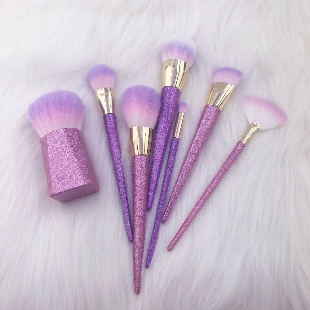

7Pcs Makeup Brushes Set Unicorn Rainbow Foundation Kabuki Powder Blush Eyeshadow Highlighter Fan Brush Fashion Cosmetic Kit