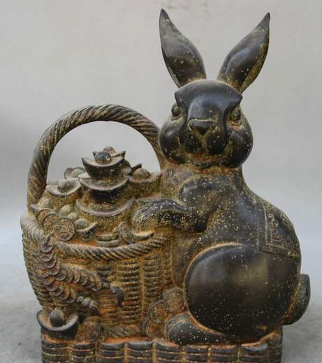 

JP S0522 12 Old China Bronze Animal treasure Barrel Zodiac Year Rabbit Statue sculpture