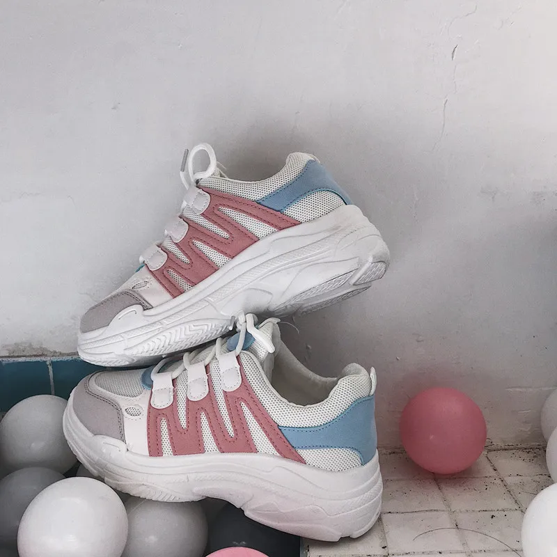 

Fashion Shoes Woman 2018 Breathable Mesh Women Casual Shoes Vulcanize Female Sneakers Lace Up Soft High Leisure Footwears