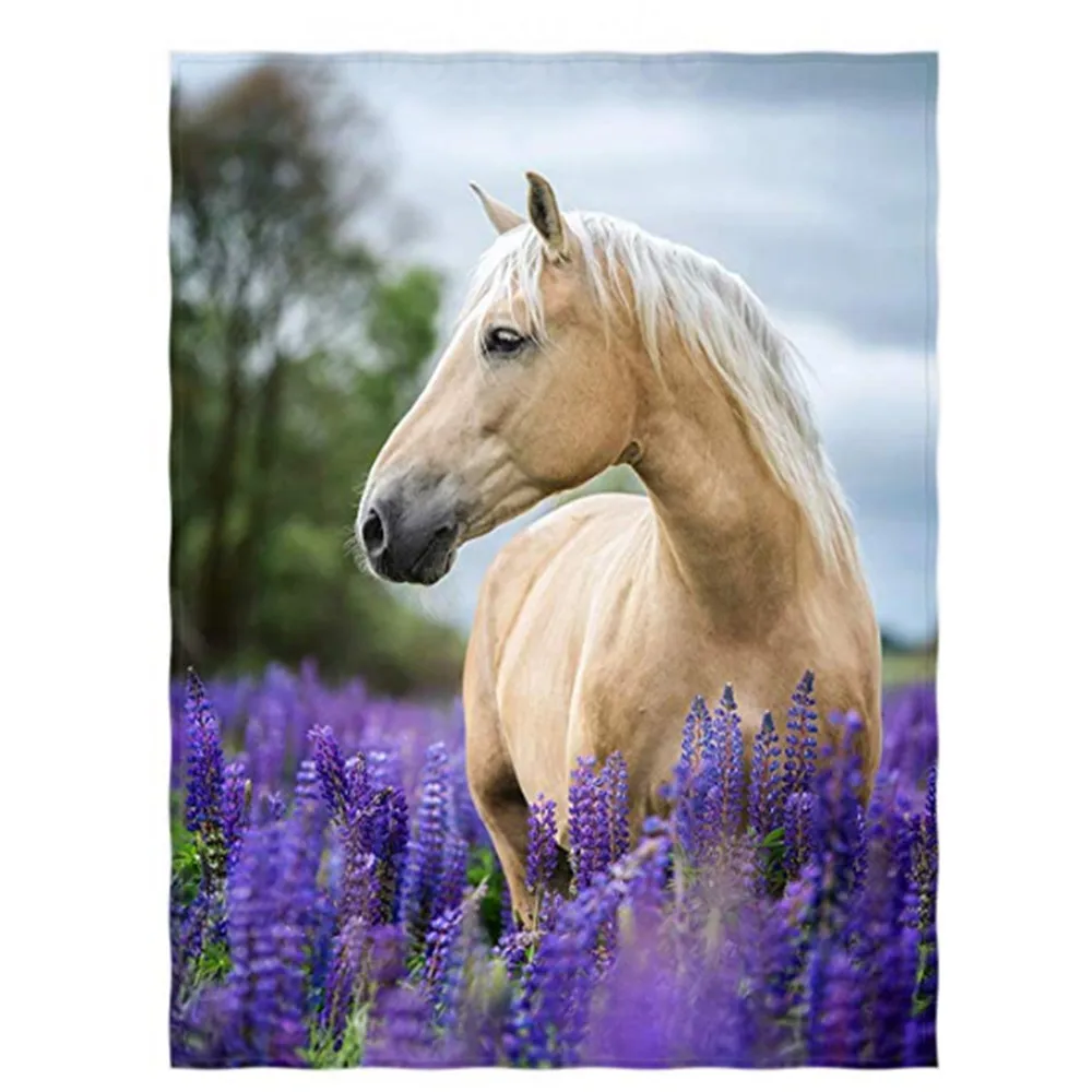 

White Horse Pattern Super Soft Throw Blanket for Bed Couch Sofa Lightweight Travelling Camping Throw Size for Kids Adults All Se
