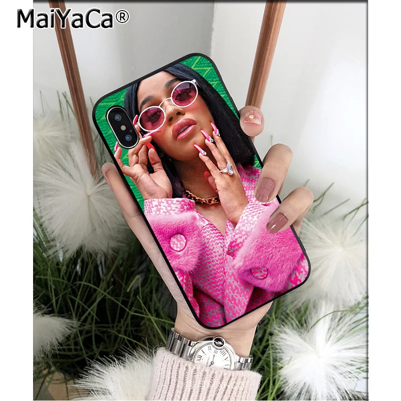 Rapper Singer nicki minaj cardi b