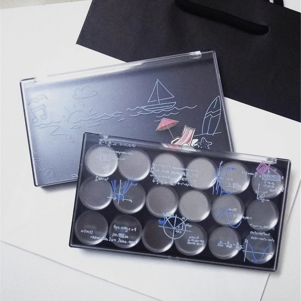 magnetic palette