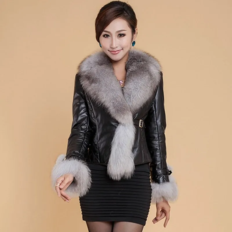 Winter New Slim Faux Fox Fur Pu Leather Short Coat Turn-Down Collar Faux Leather Jacket Fashion Biker Motorcycle Leather Jacket