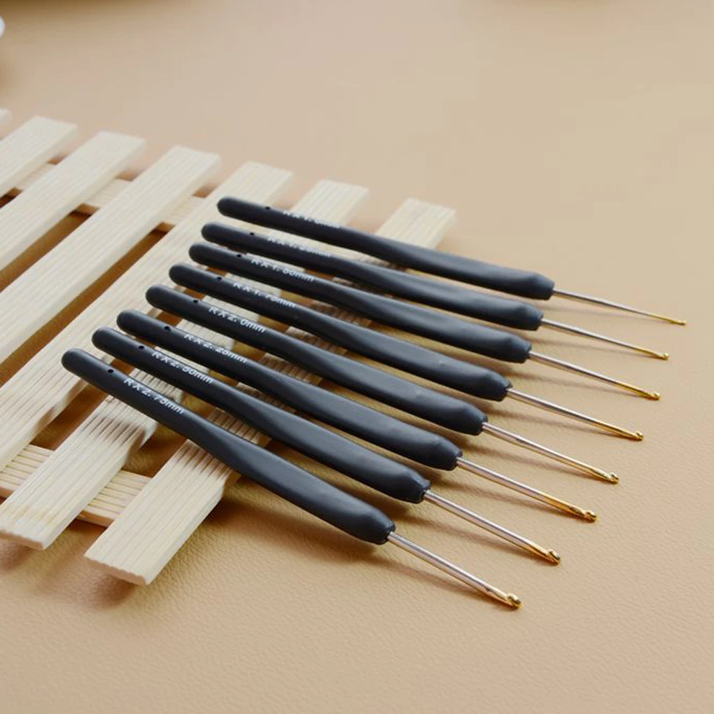 8pcs Knitting Crochet Tool Set with Soft Handle and Hook Black Kntting