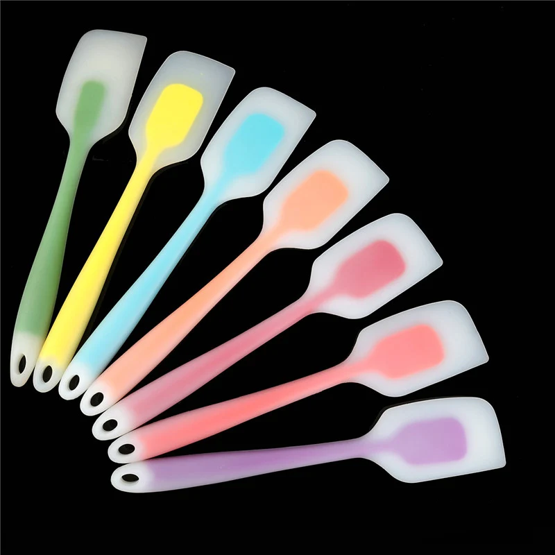 1PC Cakes Silicone Spatula Spoon Cookie Spatulas Pastry Scraper Mixer Buttter Ice Cream Scoop