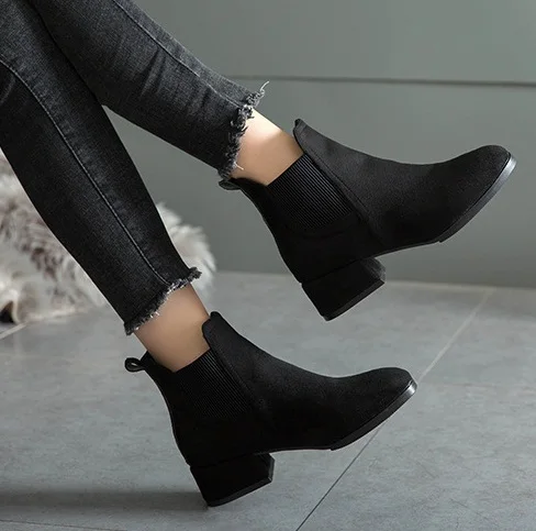 

Fashion Black Ankle Boots For Women Thick Heels 2018 New Autumn Flock Platform Shoes High Heels Black Zipper Ladies Boots 35-41