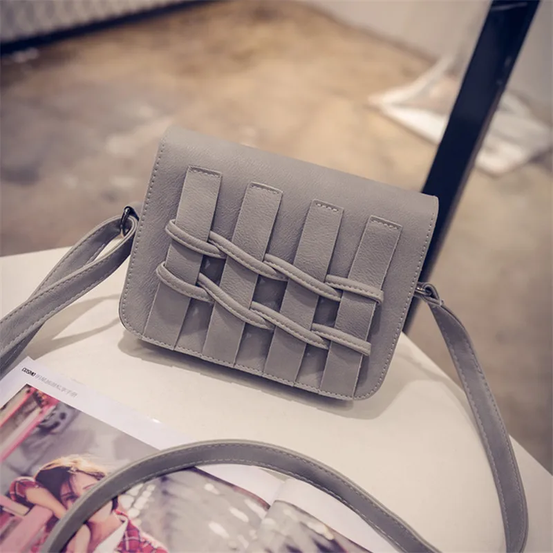 

2017 new women simple fence retro Flap PU leather shoulder bag Korean version soft cover fashion handbag vintage crossbody bags