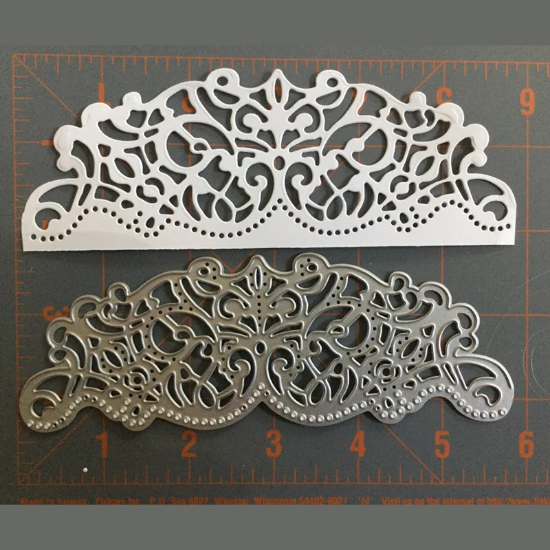 Lace Background Frame Metal Cutting Dies for Scrapbooking Craft Christmas wedding Card Decor Hollow Punch Embossing Gate Die Cut