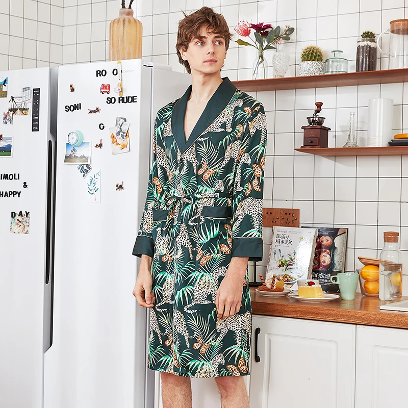 

Sexy Bridegroom Men Satin Wedding Robe Quality Print Kimono Geisha Gown Bathrobe Spa Sleepwear Nightwear Pant Shorts L XL XX