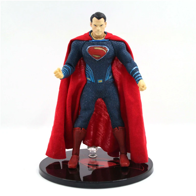 MEZCO Batman v Superman Dawn of Justice Superman 1/12 Scale PVC Action Figure Collectible Model Toy (real clothes) 17cm MEZCO Batman v Superman Dawn of Justice Superman 1/12 Scale PVC Action Figure Collectible Model Toy (real clothes) 17cm