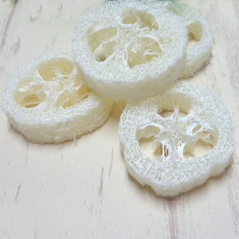 

100pcs/lot diameter 6-8cm Natural Loofah Slice DIY customize soap tools,cleaning supplies,sponge scrubber,facial soap