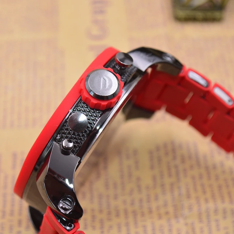 Мужские кварцевые наручные часы движения красный силиконовый ремешок светодиодный дисплей двойной часовой пояс 57 мм большой циферблат Автоматическая Дата