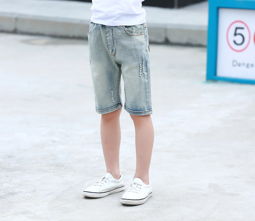 18072 (12)