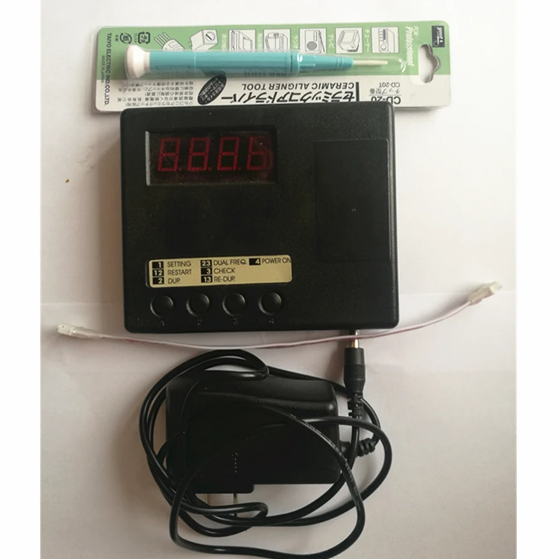 Пульт дистанционного управления RMC 888 Дубликатор двойной RF Klom 6 Pin