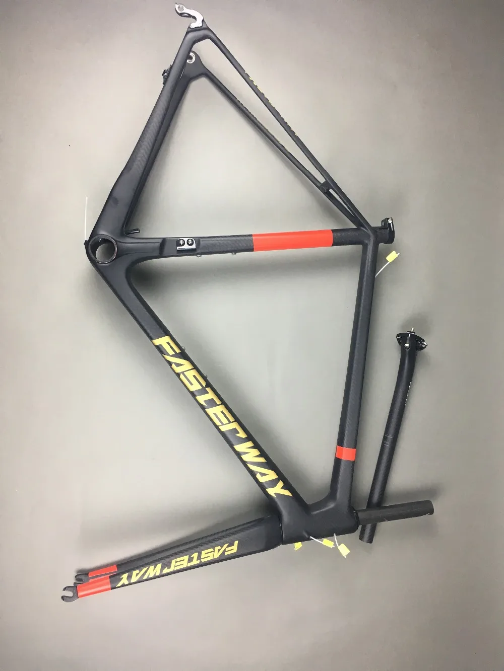 Excellent classic design FASTERWAY PRO full black with no logo carbon road bike frameset:carbon Frame+Seatpost+Fork+Clamp+Headset,free ems 121