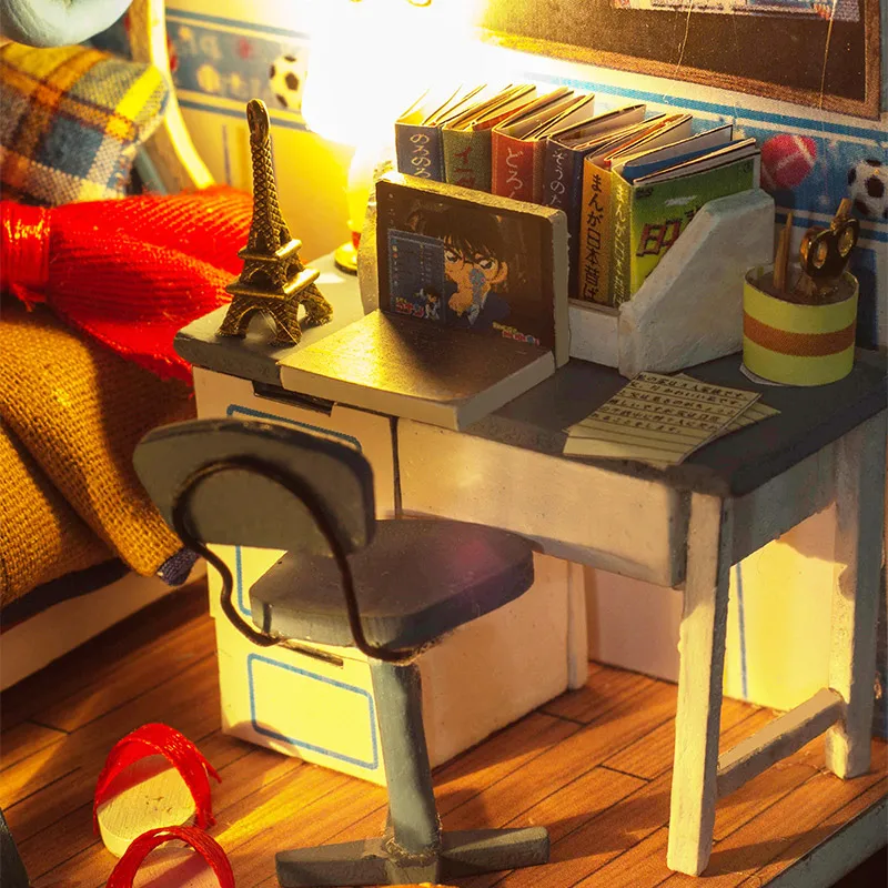 iiE CREATE 2018 New DIY 3D Wooden Detective Conan Case Closed Doll house miniature with LED+Furniture+cover Room for children Lover Gift (7)