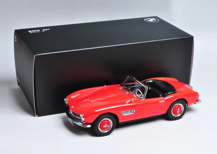 

1:18 Diecast 507 RED Cabriolet Car Model No.183230 Collection