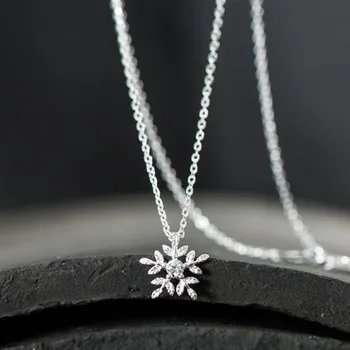 

S925 Sterling Silvery Fashion Sweet Crystal Zircon Snow Female Necklaces