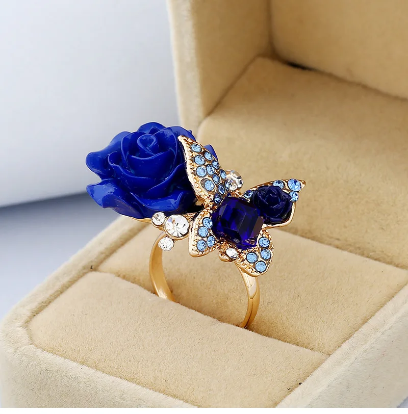 

Light Blue Rose Ring for Women Retro Bohemian Butterfly Wedding Ring Fashion Jewelry