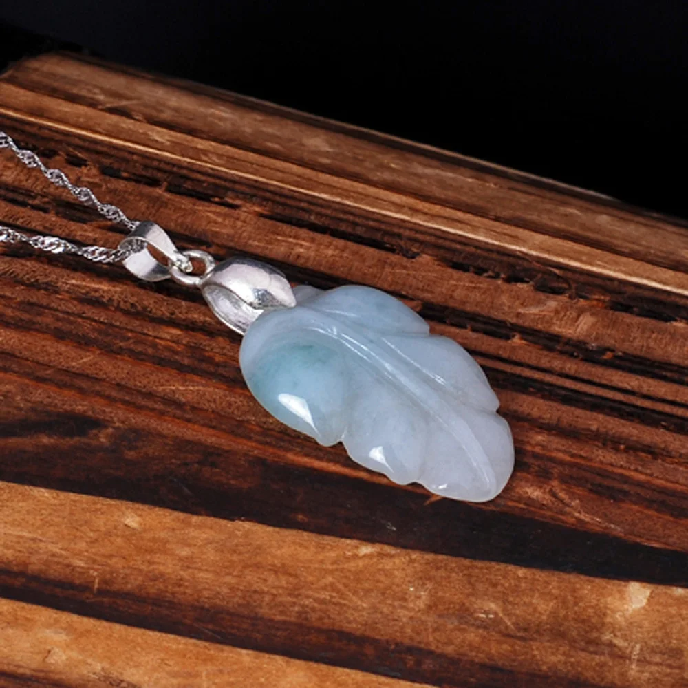 Authentic natural JADES pendant necklace Female fashion leaf pendant