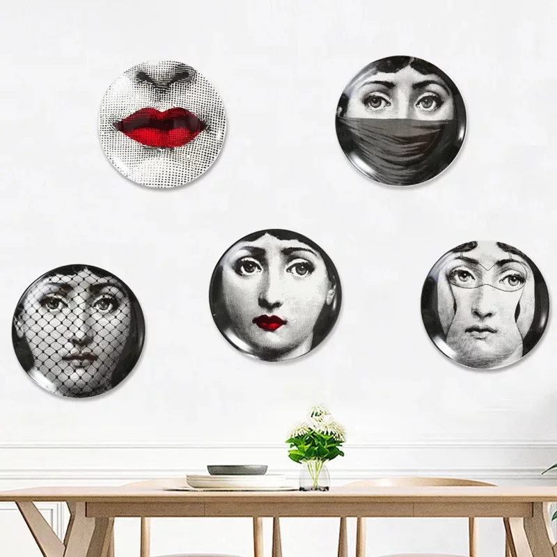 

New Fornasetti Decorative Plate Wall Hanging For House Hotel Restaurant Bar Shop Office Table Decoration Europe Porcelain Dishes