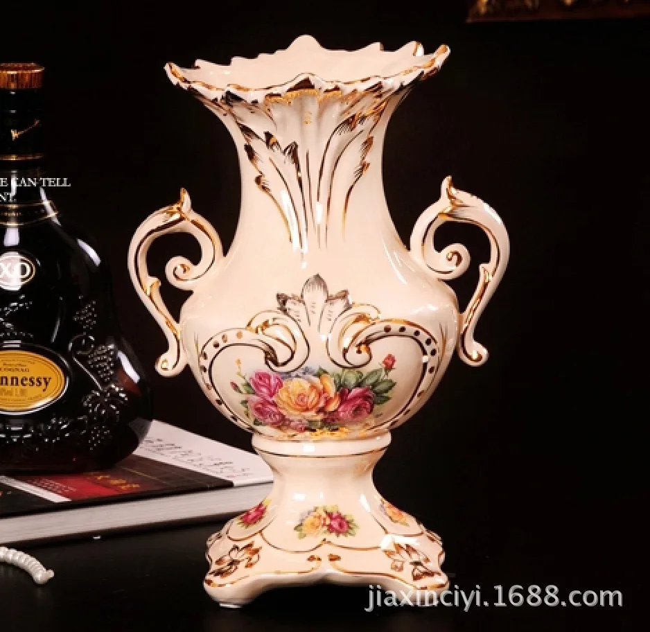 

C retro handmade ceramic table vase floral ornaments high-grade ivory porcelain vase