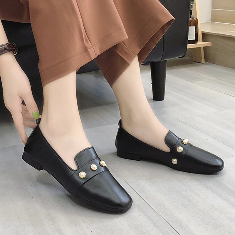 Slip Dames On Mocassins noir Beige H7040 Appartements Femme Toe Mujer Bateau 2019 Zapatos Perle Femmes Noir Square Confortable Printemps Chaussures Xx67w7Iqf