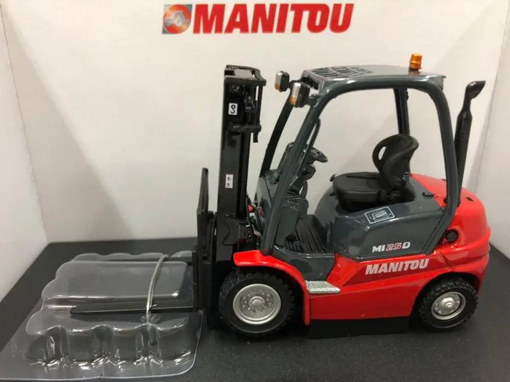 UNIVERSAL HOBBIES 1/32 SCALE MANITOU MI 25D FORKLIFT TRUCK DIECAST MODEL UH2949 | Игрушки и хобби