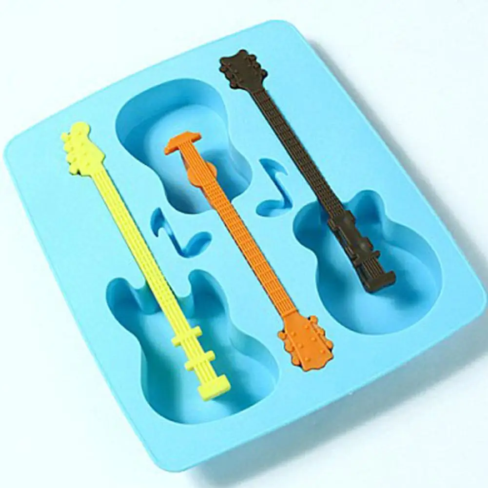 

TPFOCUS Multifunctional Guitar Shaped Silicone Ice Cube Mold Tray with Stirrers