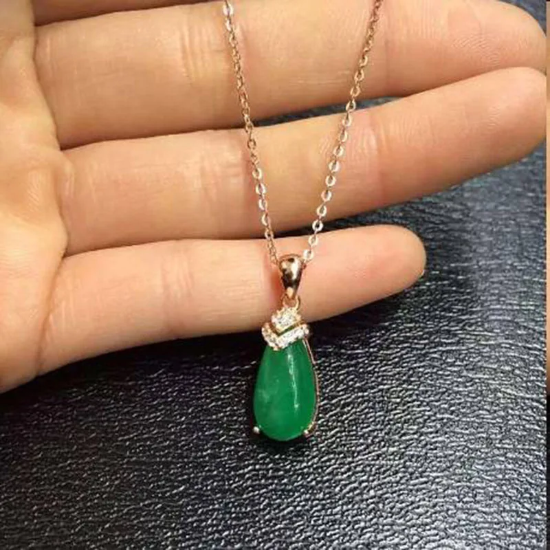 

2017 Qi Xuan_Trendy Jewelry_Colombian Green Stone Water Drop Necklaces_Rose Gold Color Pendant Necklaces_Factory Directly Sales