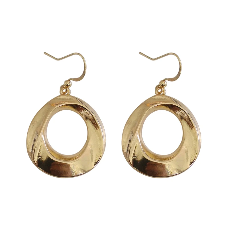 

Fashion Designs Jewelry Metallic Surface Earrings For Women