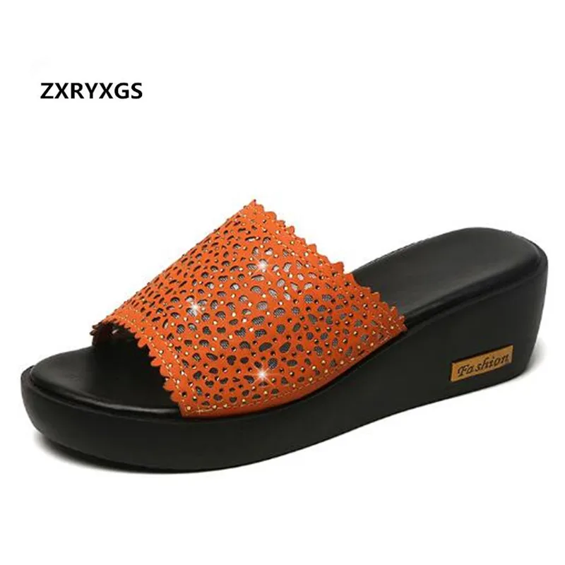 

2019 Famous Newest Summer Rhinestones Hollow Genuine Leather Slippers Flat Wedges Sandals Wild Women Fashion Slippers Sandals