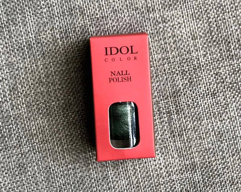 nail polish 09