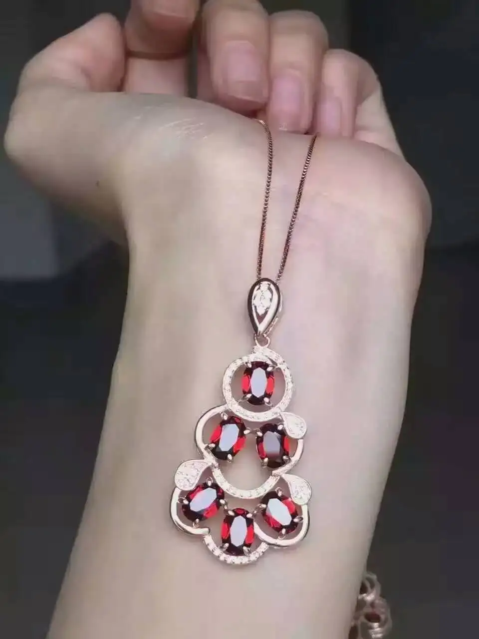 

natural red garnet pendant 925 Sterling silver Natural gemstone Pendant Necklace trendy Lucky tower bottles women jewelry