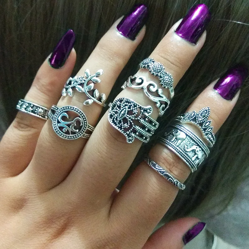 

9 pcs/set Fatima Hand Palm Knuckle Ring Set For Women Elephant Flower Leaf Circle Mid Finger Rings Vintage Silver Color Jewelry