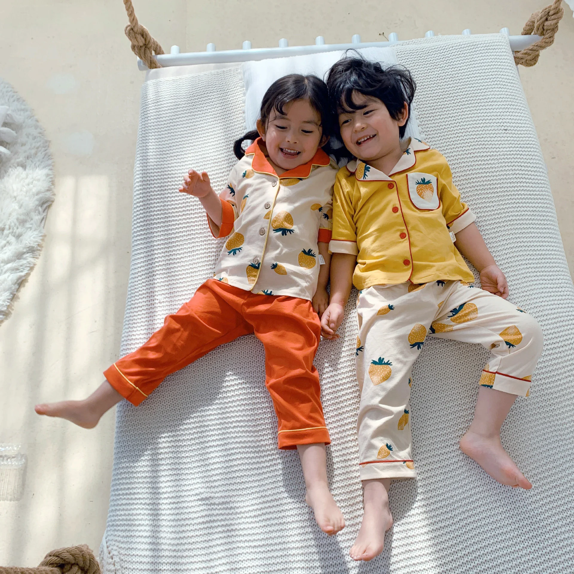 

6 Color Options 2019 Spring&Summer New High-end Kids Pajamas Set Cotton Strawberry Pink Leopard Plaid Toddler Pajamas Set