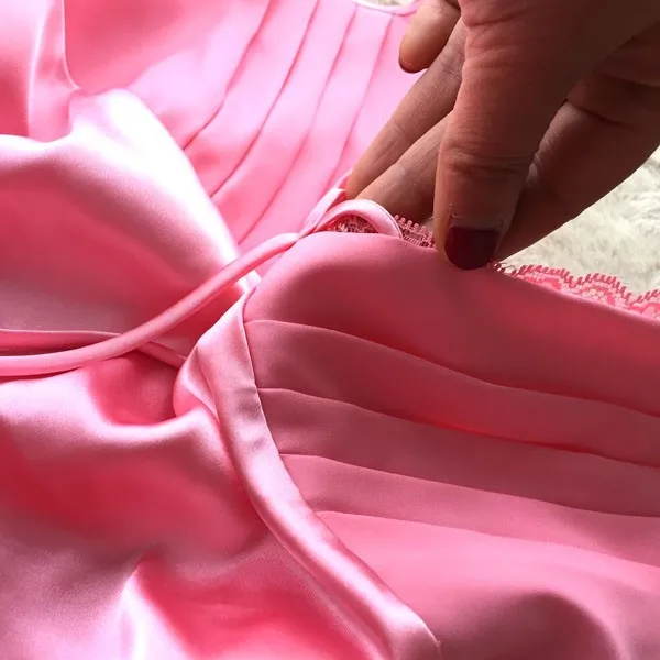 Lisacmvpnel Пижама новая v-образным вырезом вискоза шелк женская пижама Спагетти ремень Кружева сексуальная пижама набор