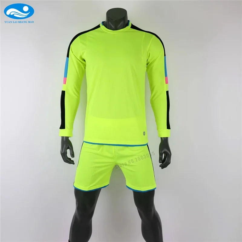 2017 Soccer Sets Sportwear Goalkeeper Clothing Men Survetement Football