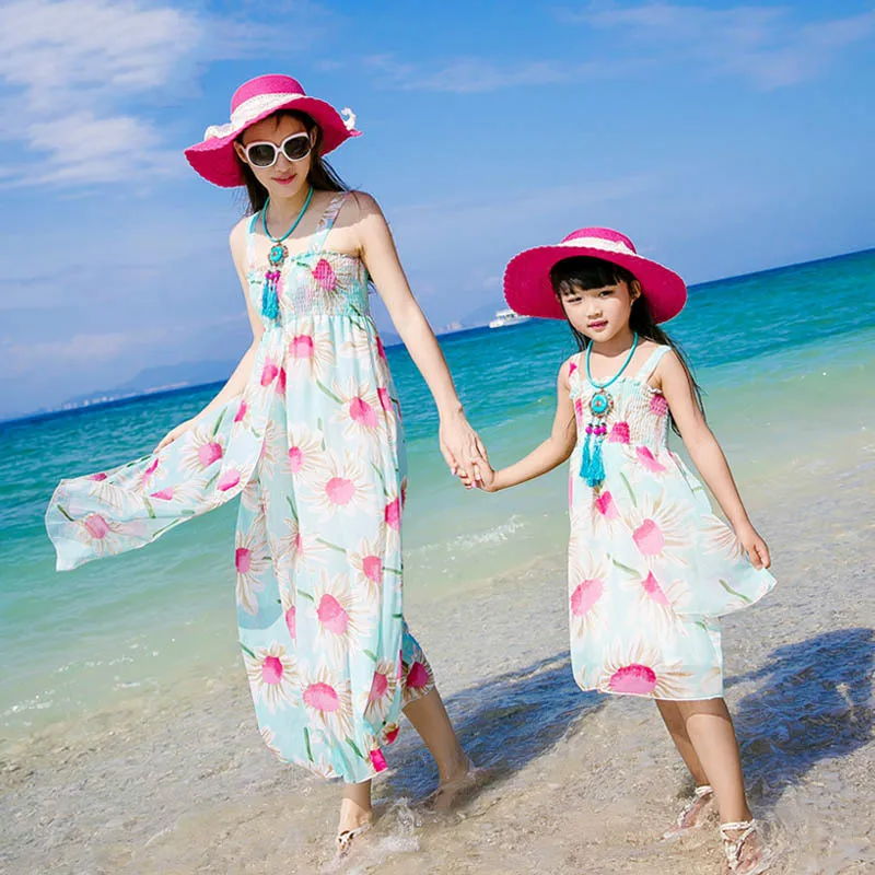 

Authentic 2019 Mom and Daughter Dress Long Maxi Summer Vacation Dresses Family Matching Beach Dress Chiffon Girls & Women Dress