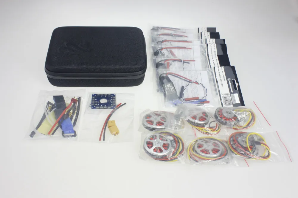 

EVA Bag With 750KV Motor 8 ESC Board HOBBYWING Platinum 30A ESC XT60 Plug 3.5mm Connector Fastening Tape Deans Style Y06459-R