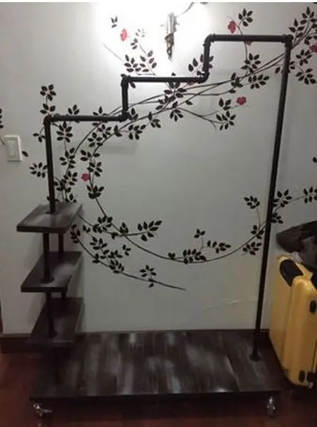 European-style hangers, vintage clothing, coat rack, solid wood, island, subway, art clothing rack, side-mounted display stand.