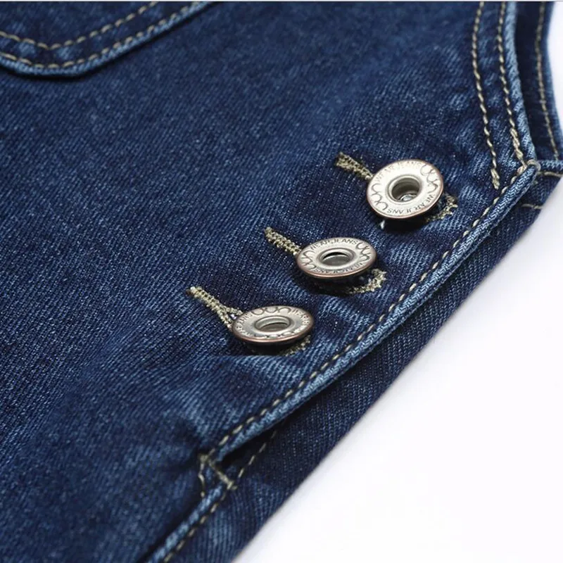 2900