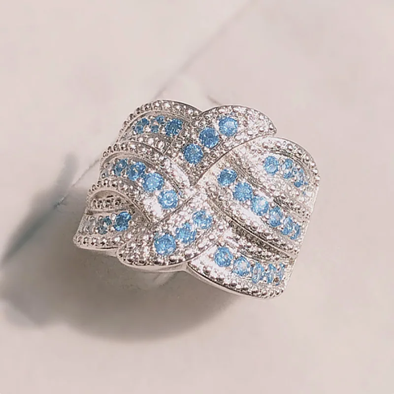 Большие обручальные кольца для женщин с голубыми кристаллами, романтическое кольцо Bague Femme, серебряное кольцо, Женские Ювелирные изделия, Прямая поставка