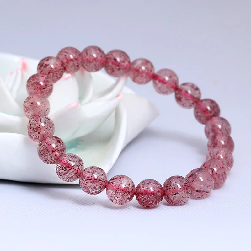 

Natural Strawberry Crystal Original Pink Crystal Female Models Single Crystal