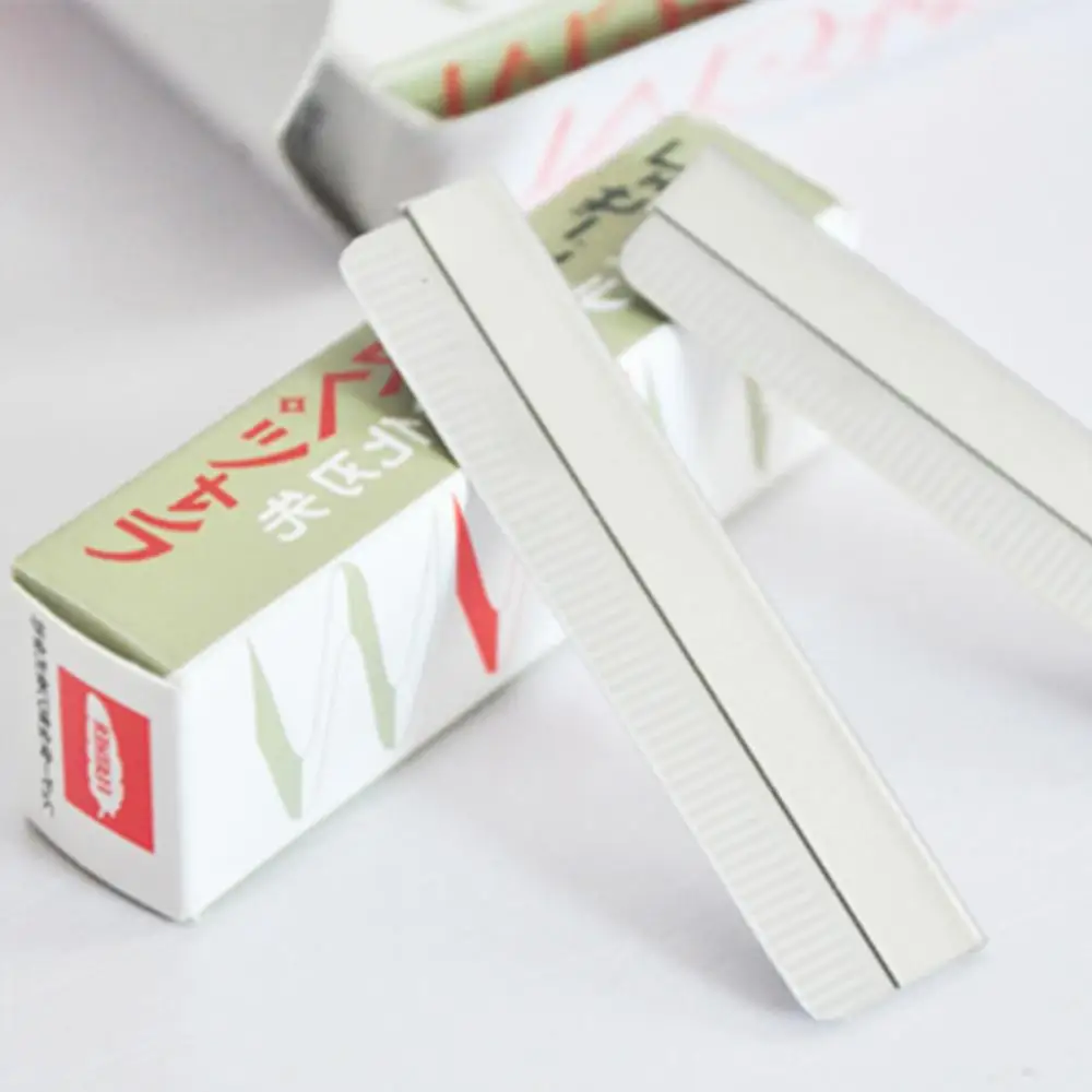 

10pcs Eyebrow Trimmer Makeup Knife Scraping Eyebrow Razor Finishing Sharp Stainless Steel Blade Makeup Tools